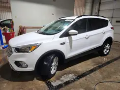 1FMCU9GD7JUD33588 2018 FORD ESCAPE