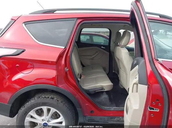 1FMCU9GD7JUD50472 2018 FORD ESCAPE - Image 8