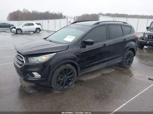 1FMCU9GD7KUA27217 2019 FORD ESCAPE - Image 2