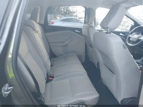 1FMCU9GD7KUA28240 2019 FORD ESCAPE - Image 8