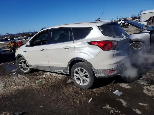 1FMCU9GD7KUA48875 2019 FORD ESCAPE - Image 2