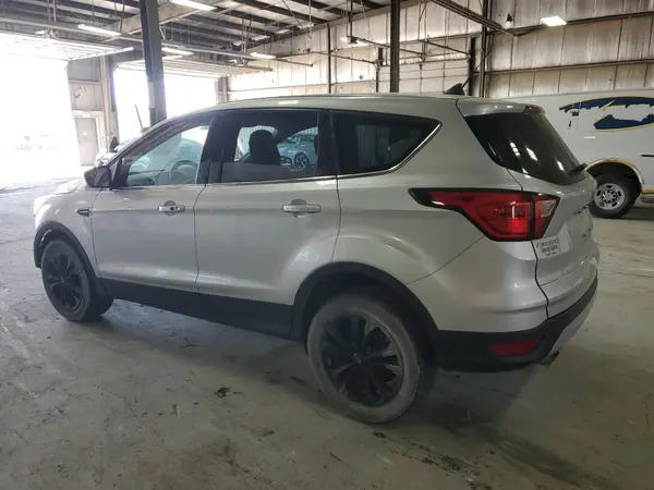 1FMCU9GD7KUA64929 2019 FORD ESCAPE - Image 2