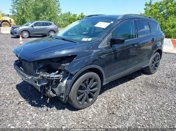 1FMCU9GD7KUA73565 2019 FORD ESCAPE - Image 2