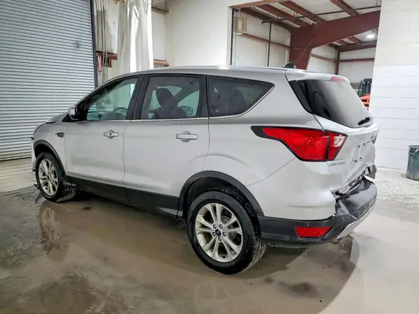 1FMCU9GD7KUA93668 2019 FORD ESCAPE - Image 2