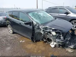 1FMCU9GD7KUA94044 2019 FORD ESCAPE