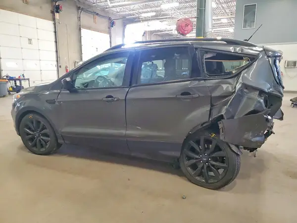 1FMCU9GD7KUB03941 2019 FORD ESCAPE - Image 2