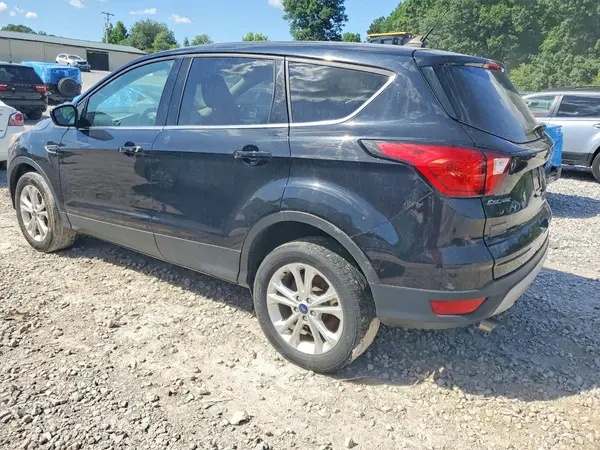 1FMCU9GD7KUB09609 2019 FORD ESCAPE - Image 2