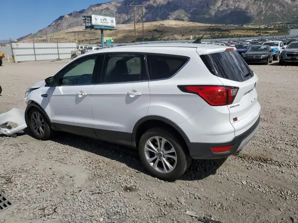 1FMCU9GD7KUB11828 2019 FORD ESCAPE - Image 2