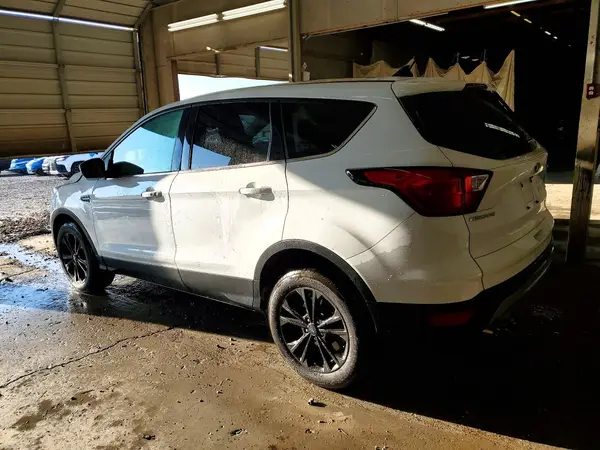 1FMCU9GD7KUB14258 2019 FORD ESCAPE - Image 2