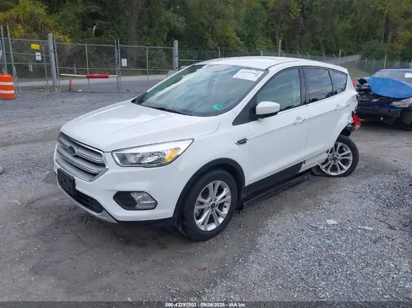 1FMCU9GD7KUB21923 2019 FORD ESCAPE - Image 2