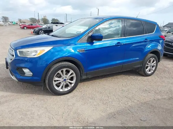 1FMCU9GD7KUB29164 2019 FORD ESCAPE - Image 2