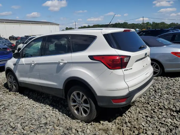 1FMCU9GD7KUB31397 2019 FORD ESCAPE - Image 2