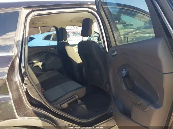 1FMCU9GD7KUB32467 2019 FORD ESCAPE - Image 8
