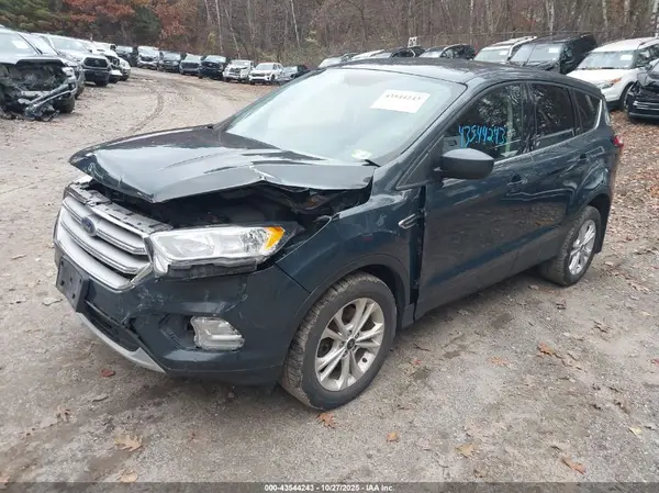1FMCU9GD7KUB41654 2019 FORD ESCAPE - Image 2