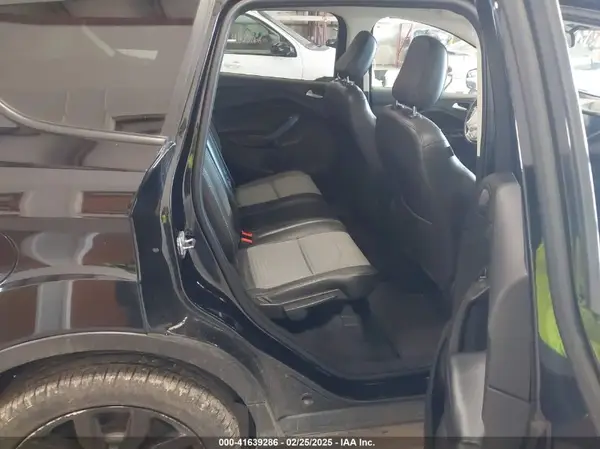 1FMCU9GD7KUB56204 2019 FORD ESCAPE - Image 8