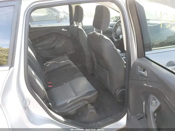 1FMCU9GD7KUB64495 2019 FORD ESCAPE - Image 8