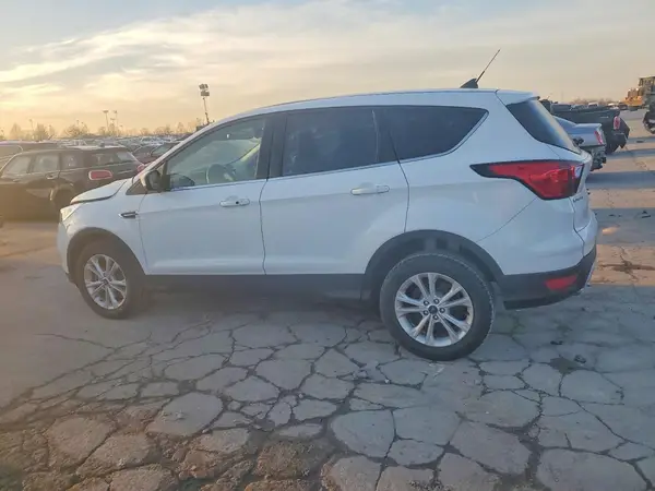 1FMCU9GD7KUB68675 2019 FORD ESCAPE - Image 2