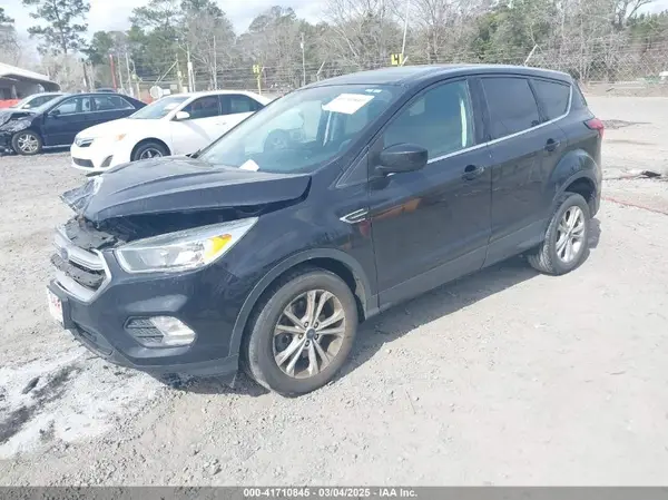 1FMCU9GD7KUB68806 2019 FORD ESCAPE - Image 2