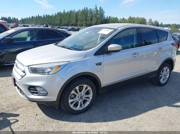 1FMCU9GD7KUB80390 2019 FORD ESCAPE - Image 2