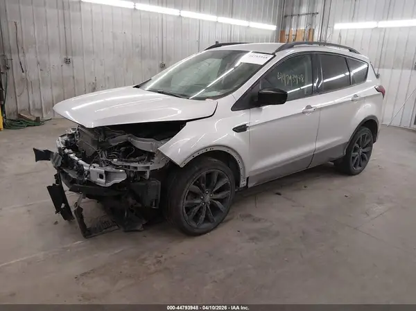 1FMCU9GD7KUB80924 2019 FORD ESCAPE - Image 2