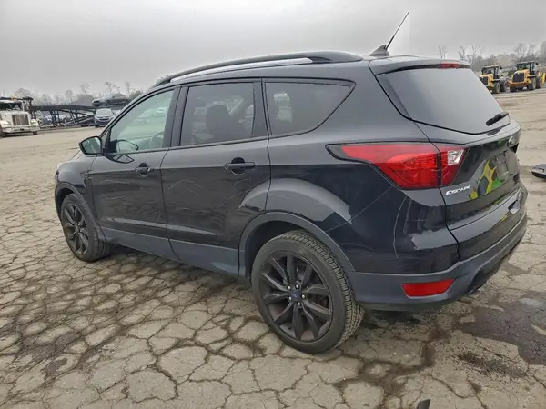 1FMCU9GD7KUB92071 2019 FORD ESCAPE - Image 2