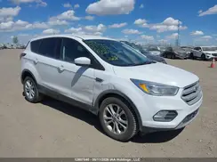 1FMCU9GD7KUC15879 2019 FORD ESCAPE