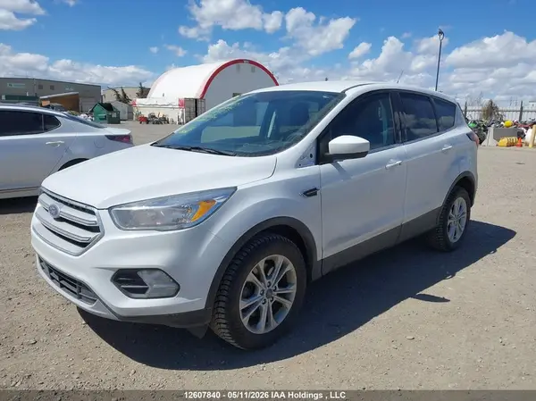 1FMCU9GD7KUC15879 2019 FORD ESCAPE - Image 2