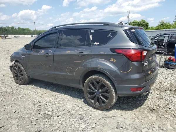 1FMCU9GD7KUC18068 2019 FORD ESCAPE - Image 2