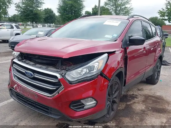 1FMCU9GD7KUC18085 2019 FORD ESCAPE - Image 2