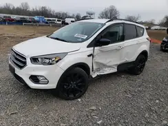 1FMCU9GD7KUC18944 2019 FORD ESCAPE