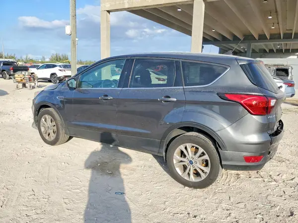 1FMCU9GD7KUC20029 2019 FORD ESCAPE - Image 2