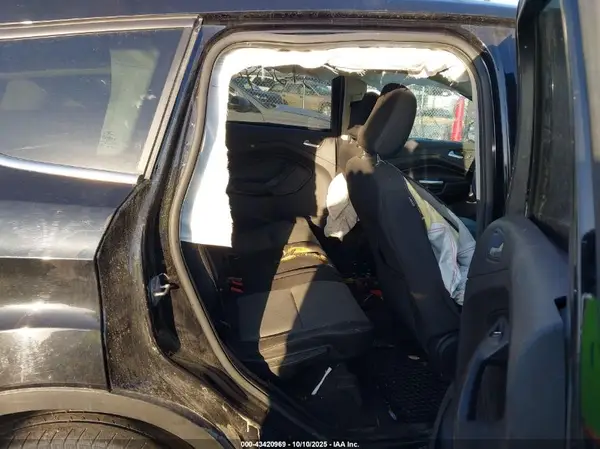 1FMCU9GD7KUC27496 2019 FORD ESCAPE - Image 8