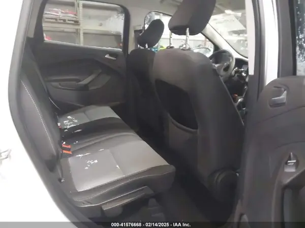 1FMCU9GD7KUC34075 2019 FORD ESCAPE - Image 8