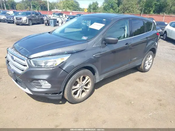 1FMCU9GD7KUC43343 2019 FORD ESCAPE - Image 2