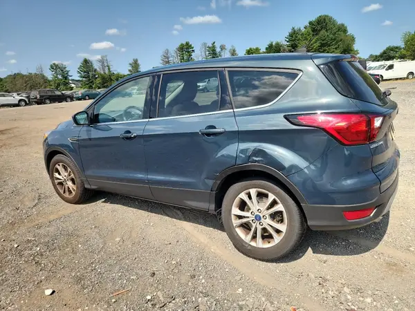 1FMCU9GD7KUC47313 2019 FORD ESCAPE - Image 2