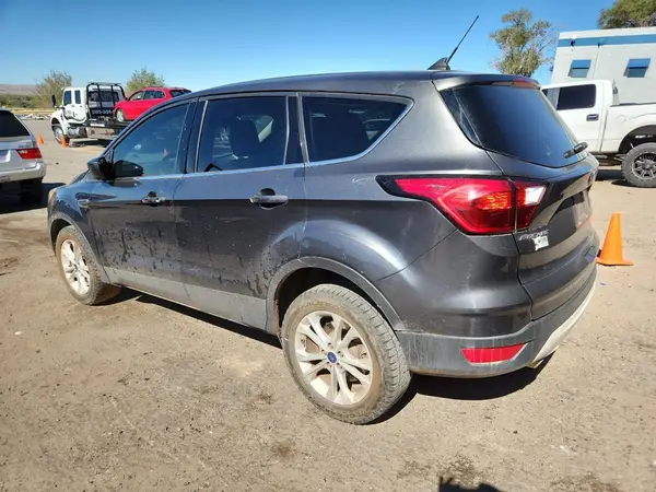 1FMCU9GD7KUC54147 2019 FORD ESCAPE - Image 2