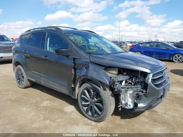 1FMCU9GD8HUA01606 2017 FORD ESCAPE - Image 1