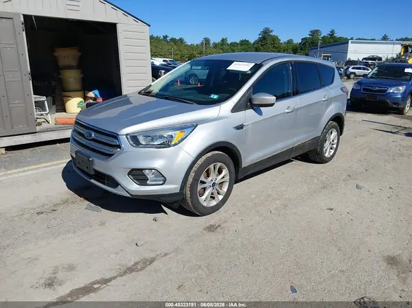 1FMCU9GD8HUA07759 2017 FORD ESCAPE - Image 2