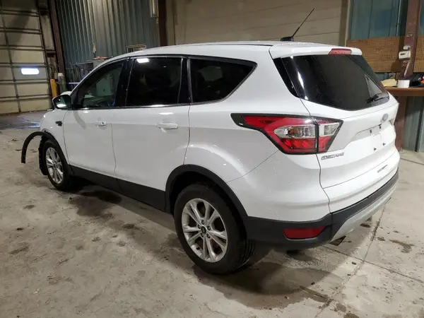 1FMCU9GD8HUA35139 2017 FORD ESCAPE - Image 2