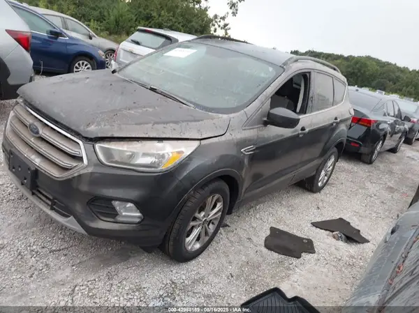 1FMCU9GD8HUA66357 2017 FORD ESCAPE - Image 2