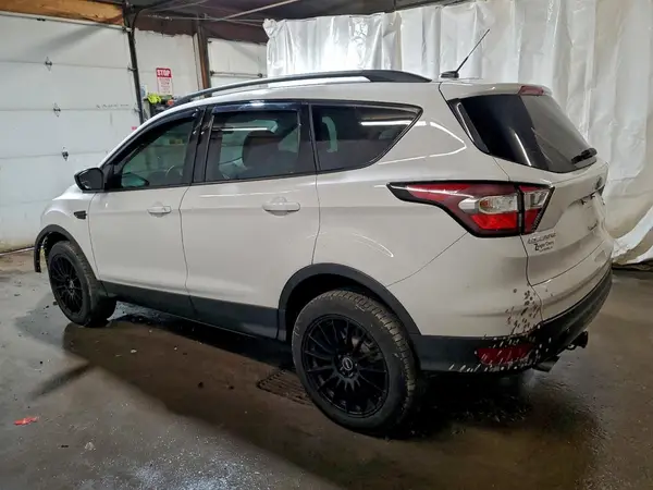 1FMCU9GD8HUA77214 2017 FORD ESCAPE - Image 2