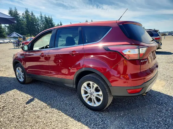 1FMCU9GD8HUA95227 2017 FORD ESCAPE - Image 2