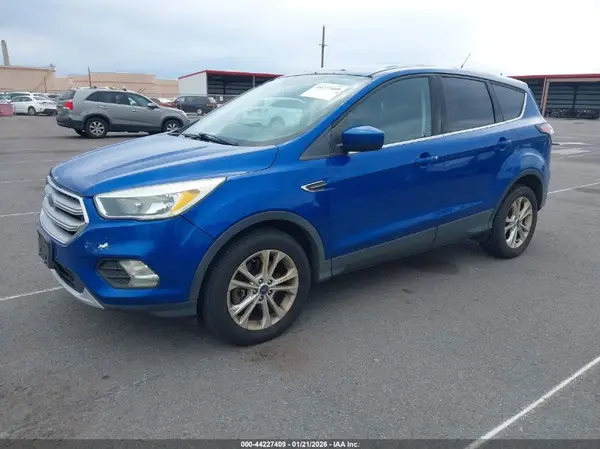 1FMCU9GD8HUB08770 2017 FORD ESCAPE - Image 2