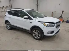 1FMCU9GD8HUB13631 2017 FORD ESCAPE