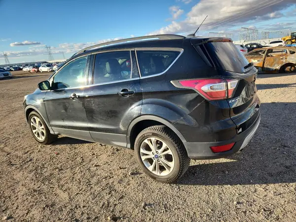 1FMCU9GD8HUB40005 2017 FORD ESCAPE - Image 2