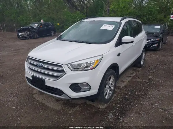 1FMCU9GD8HUB50632 2017 FORD ESCAPE - Image 2