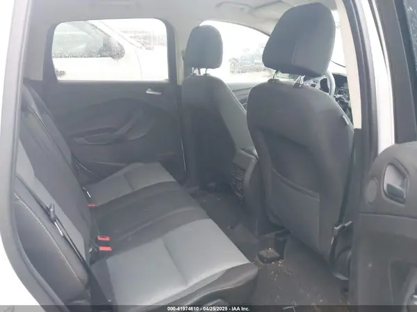 1FMCU9GD8HUB50632 2017 FORD ESCAPE - Image 8