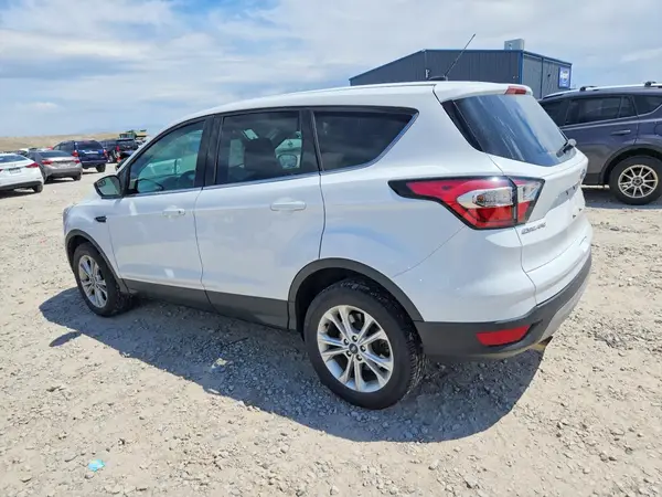 1FMCU9GD8HUB61890 2017 FORD ESCAPE - Image 2