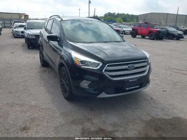1FMCU9GD8HUB67088 2017 FORD ESCAPE - Image 1