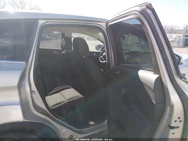 1FMCU9GD8HUB68189 2017 FORD ESCAPE - Image 8